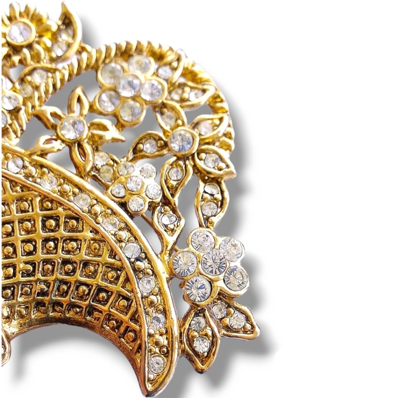 1928 Vintage Rhinestone Flower Basket Large Pin Brooch embossed design on back - Picture 2 of 12